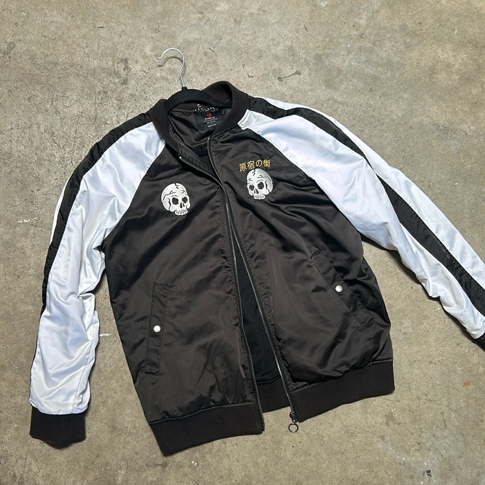 Bomber jacket